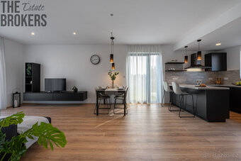 Prodej rodinného domu 4+kk, 118 m2, pozemek 391 m2 , Kostele - 5