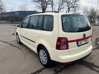 VW Touran 2.0i CNG - STK 1/2027 - 5