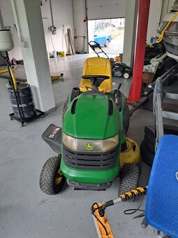 John Deere - 5