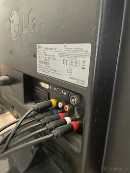 2x Ps2 slim + Televize a hry - 5