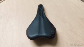 Prodám mtb sedlo selle italia x3 - 5