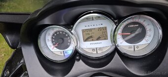 Skútr Peugeot Satelis 125 - 5