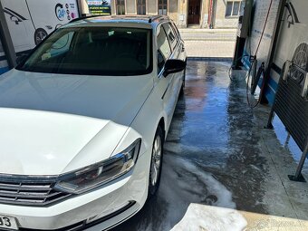 Volkswagen Passat - 5