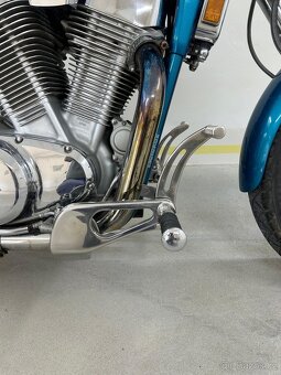 Suzuki Intruder VS1400 - 5