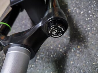 Dvo diamond e3, vidlice, 160 mm, No Fox, rock shox - 5