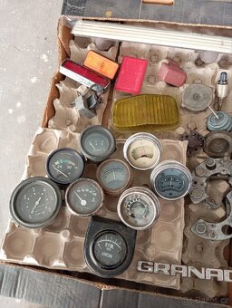 Staré díly škoda Tatra Praga Jawa aj - 5