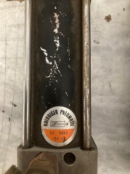 Pneumatické,vzduchové pistnice - 5