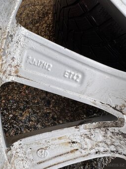 ALU kola 17" zimní pneu - 5