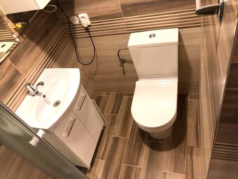 1+kk Olomouc Zeyerova 26m2, bez RK , cena 8500,- Kč - 5