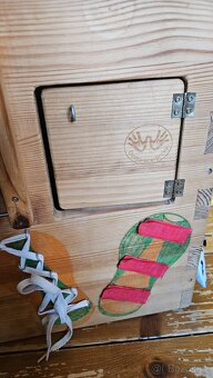 Activity board - Dřevěná bedna, Desky pro prcky - 5