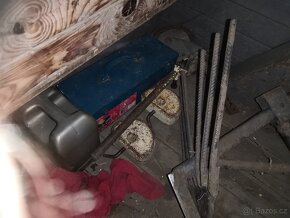 Vari Tera s vlečkou a příslušenstvím. - 5