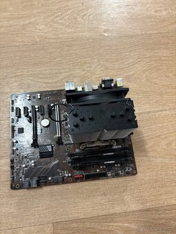 Prodám set i7-8700K, 16gb ddr4, MSI Z370-A PRO + chladič - 5