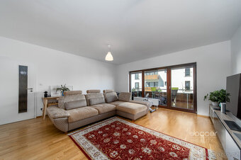 Prodej bytu 4+kk/sklep/garážové stání/balkon, 104m2, ul. Nep - 5