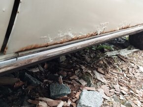 Mercedes Benz w115/8 - 5