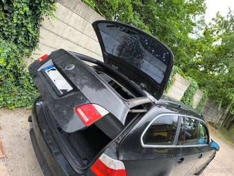 BMW E61 , 525d 130kw - 5