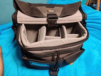 Lowepro Stealth Reporter D550 AW - 5