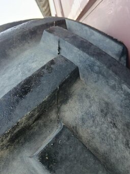 16,9-28.Dvě obutá kola Zetor Cultor - 5