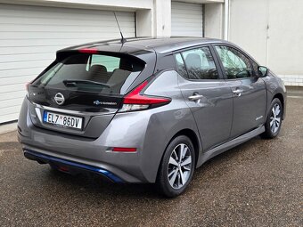 Nissan LEAF,  40 KWH - 5