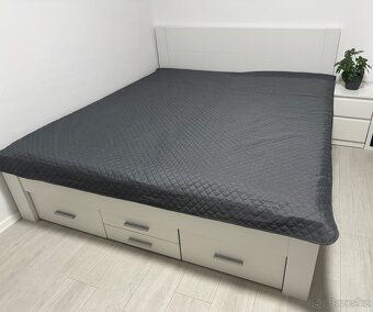 Manželská postel 180x200 cm, bez matrací - 5