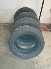 pneu 225/60/17 - 5