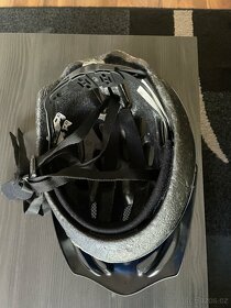 Helma pro juniora - 5