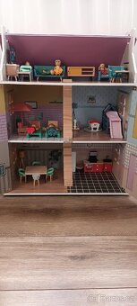 Domeček pro panenky s příslušenstvím - 5