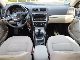Škoda Octavia II 2012 - 5