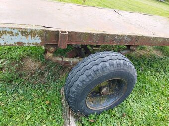 Dvoukolák za traktor - 5