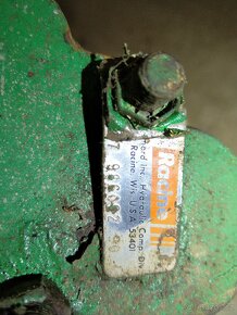 4 sekční rozvaděč Racine - 5