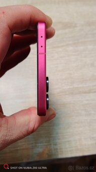 Samsung Z Flip 7 Red - 5