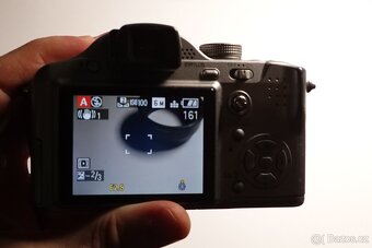 PANASONIC LUMIX DMC-FZ7 - 5