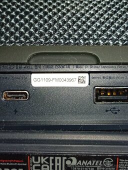 Bluetooth reproduktor JBL Essential charge 2 - 5