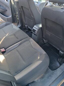 Peugeot 308 2008 - 5