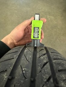 5x100R15 s pneu 185/60R15 - 5