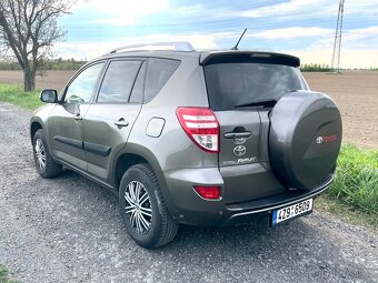 Toyota RAV4, 2.2 2AD 110kW 4x4 - 5
