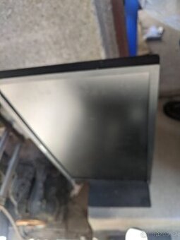 Samsung s24e 450 lcd 25" - 5