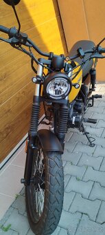 Motorka Brixton Cromwell 125 (2024, 1550 Km) - 5