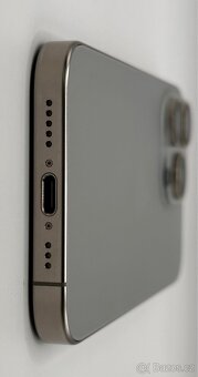 iPhone 15 Pro 256GB Natural Titanium - 5