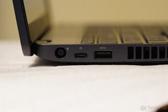 HP Latitude 5500 - 5