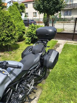 yamaha niken GT - 5