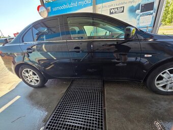 Mitsubishi Lancer 2010 - 80KW 1.5 Mivec Benzín - 5