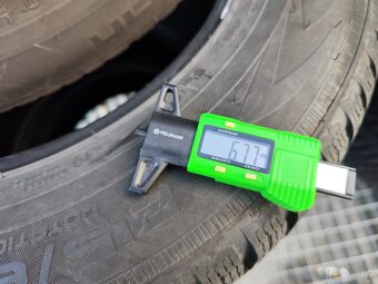 215/65R16 Nokian Zimní - 5