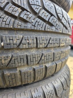 Sada zimních pneu 215/45 18" Pirelli Sottozero - 5