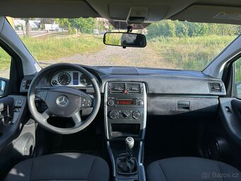Mercedes Benz B150 - 5