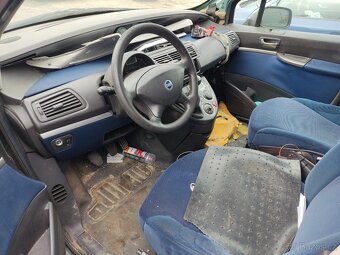 Fiat ulysse 2.2 JTD 94kw / tažné / 7 míst - 5