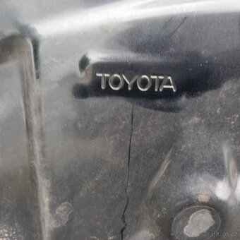 Toyota predni kapota - 5