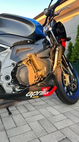 Aprilia Tuono 1000 R Factory - 5