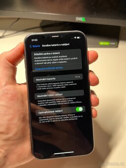iPhone 11 64 GB - 5