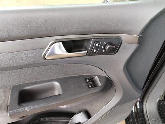 Vw touran 1.9 tdi 66kw - 5