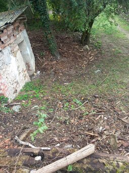 Pozemek se sklepem u dukovan - 5